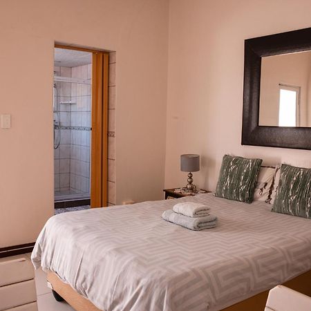 ويندهوك Emerald Bed&Breakfast المظهر الخارجي الصورة
