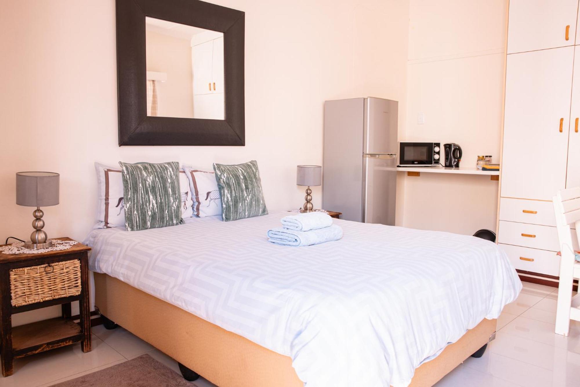 ويندهوك Emerald Bed&Breakfast المظهر الخارجي الصورة
