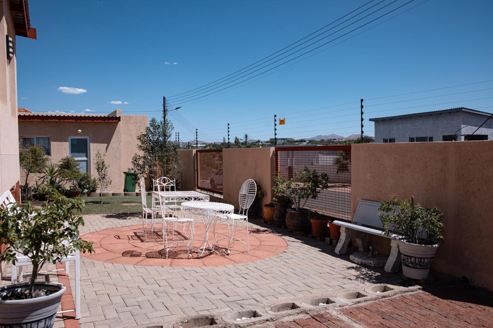 ويندهوك Emerald Bed&Breakfast المظهر الخارجي الصورة